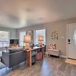 Red Rock Views Modern Sedona Home