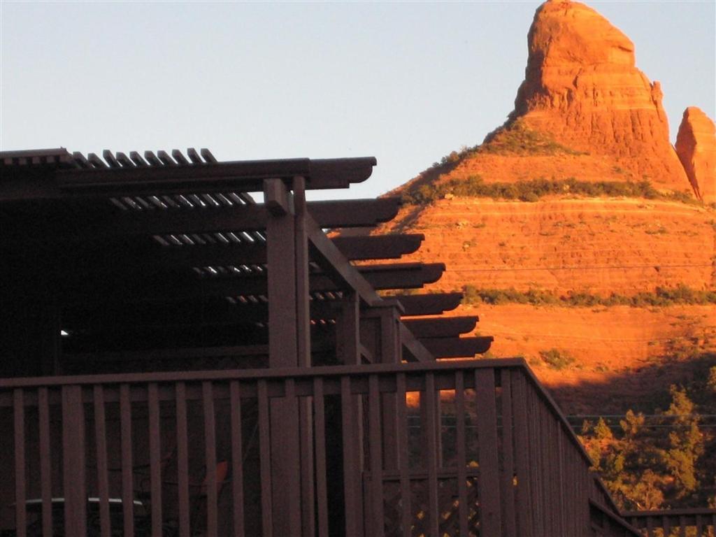 Bed & Breakfast Sedona Views B&B And Luxury Creekside Cabins Sedona