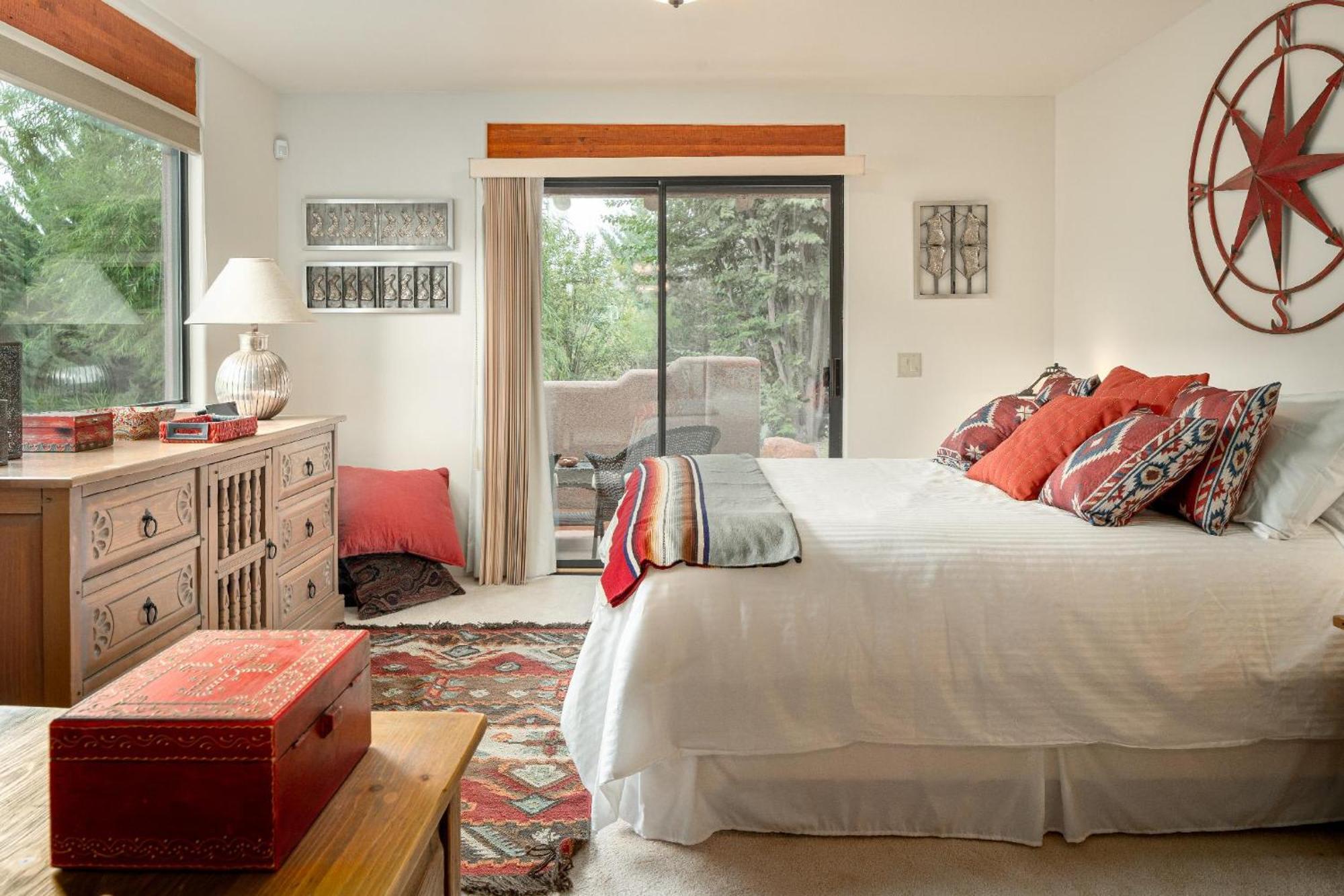 Tropiz Del Norte - Historic Red Rock Estate Withpool