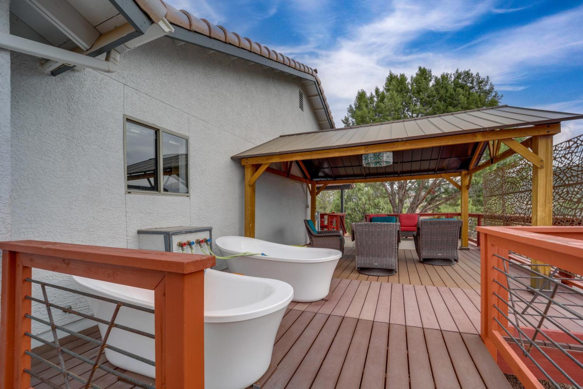 West Retreat Deck And Mountain Views Holiday home Sedona