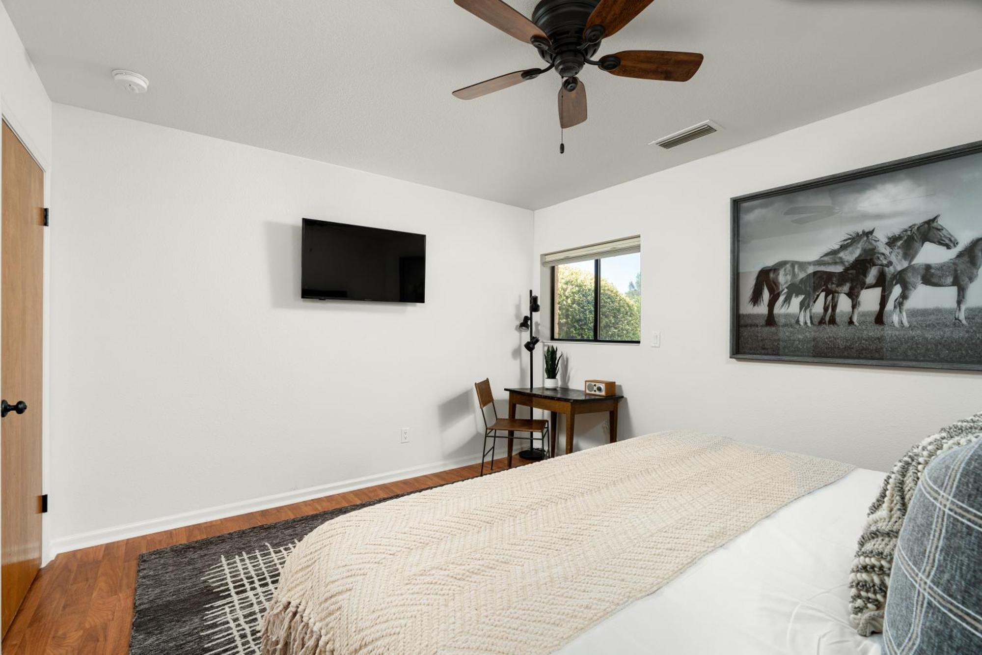 Holiday home Enjoy Redrock Views W A Fire Pit Cornhole Games At Starlite