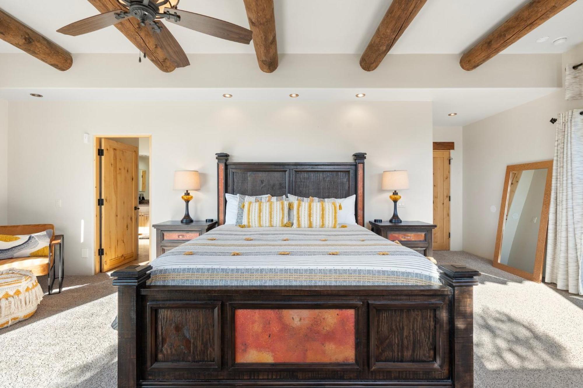Hot Tub Game Stargazing And Mountain Views At Happy Javelina