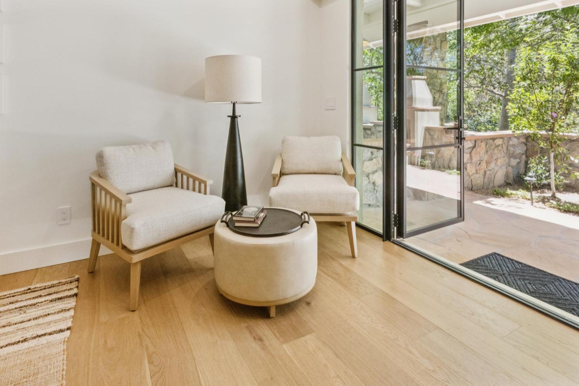 Sedona Views B&B And Luxury Creekside Cabins Bed & Breakfast 3*