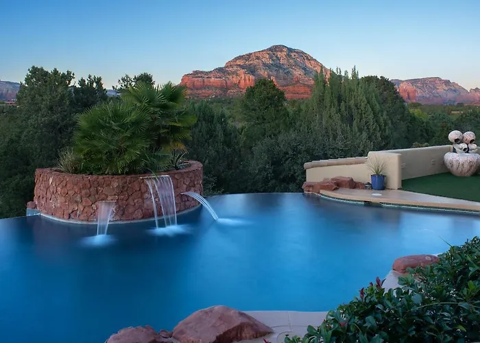 Palatial Paradise With Breathtaking Views Of Red Rock And Stunning Infinity Pool
